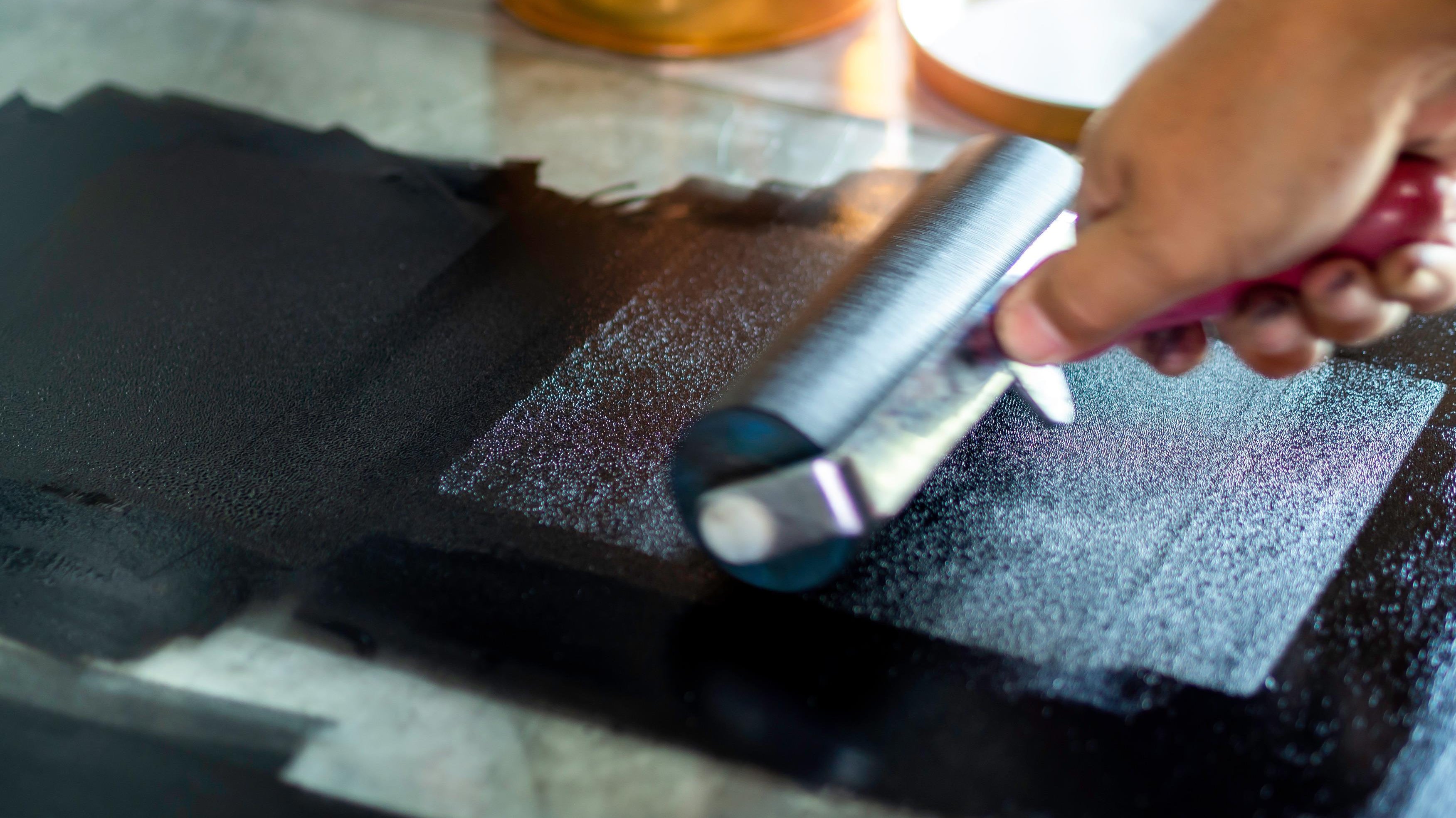 5 Ways Monoprinting and Relief Printing are Similar - Gel Press