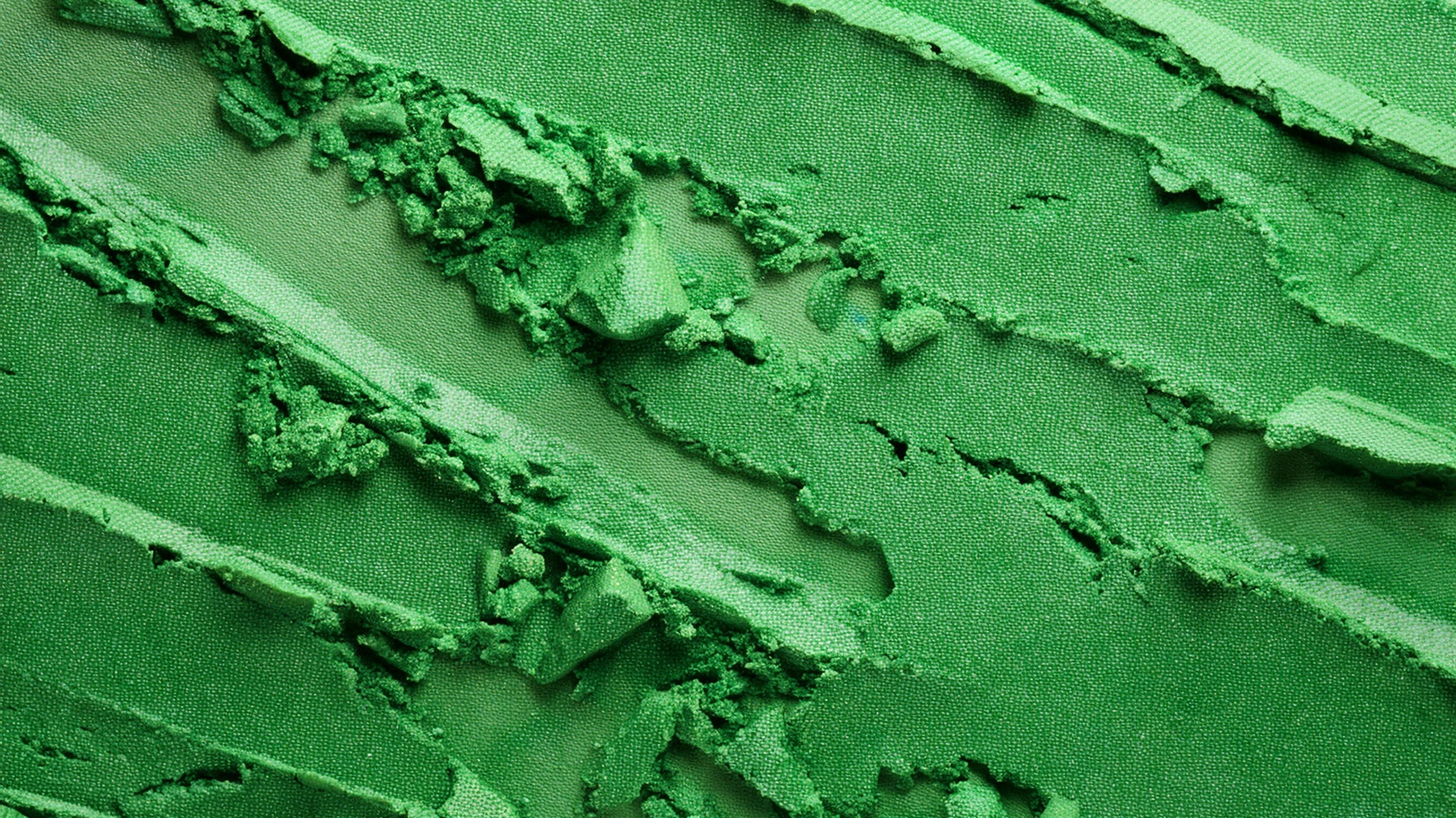 Green Color Psychology: Meaning, Symbolism & Shades