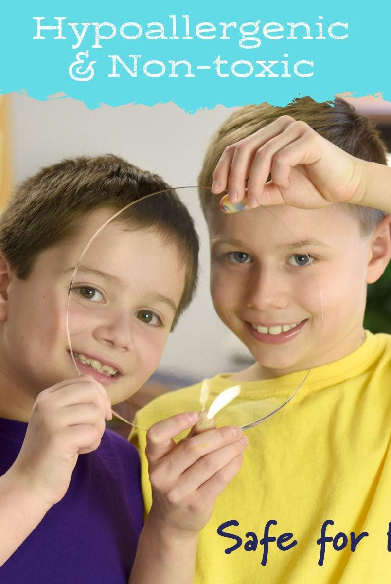 kids holding up a circle gel plate with text that says that the gel plates are safe for kids since they are hypoallergenic and non-toxic