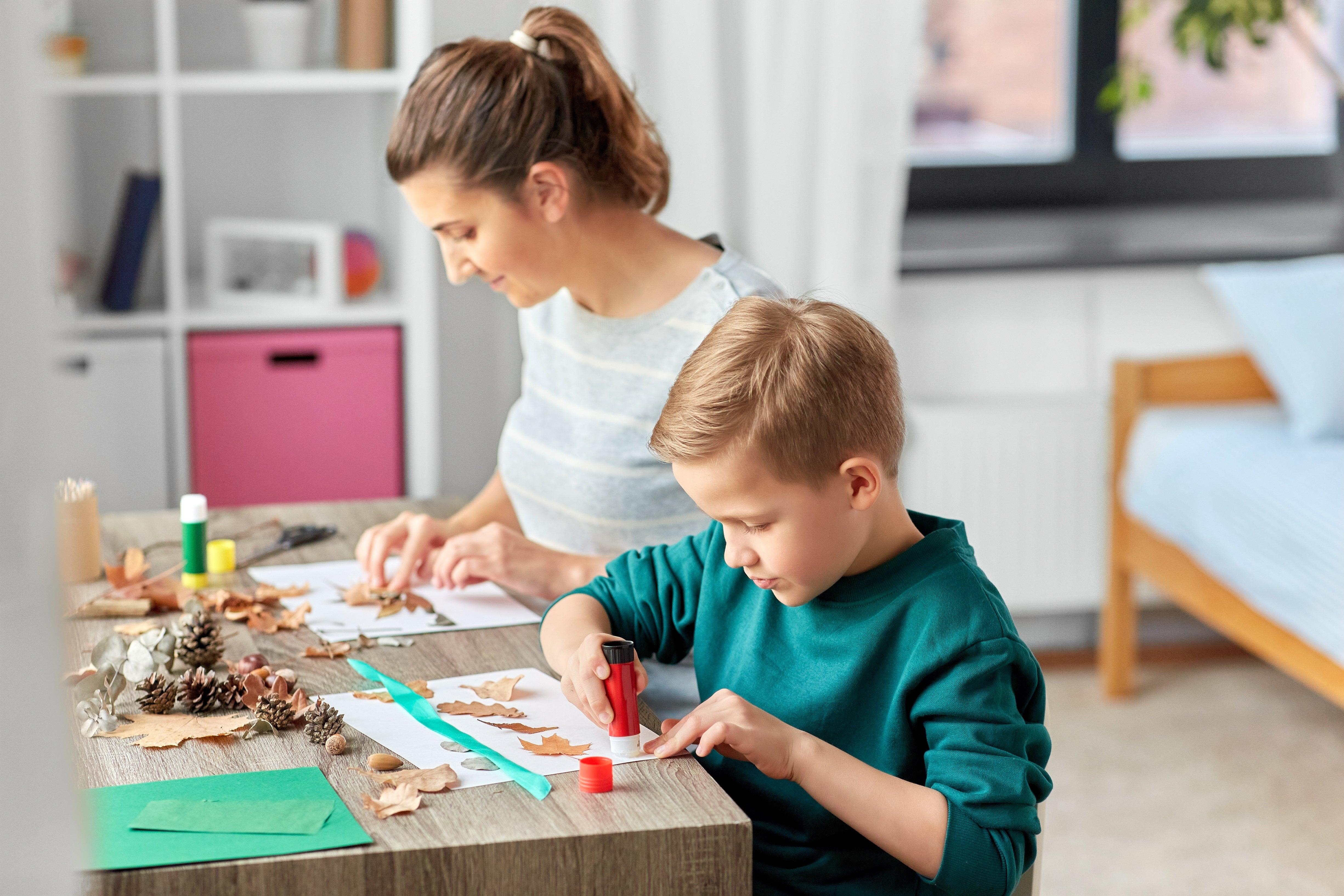 Beginner's Guide: DIY Printmaking Techniques at Home